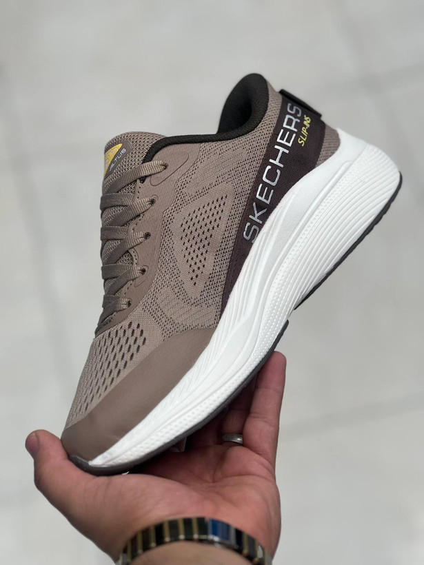 کتونی رانینگ و پیاده روی اسکیچرز سایز 40 تا 45 وارداتی ویتنام .skechers max cushioning