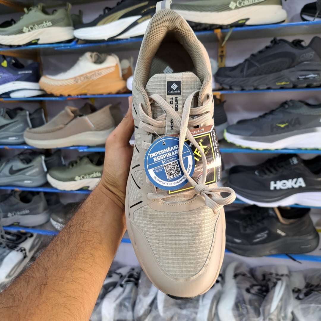 کفش کلمبیا ویتنامی