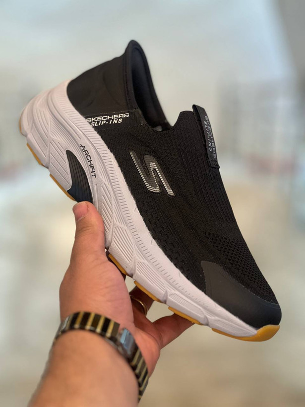 کتونی رانینگ و پیاده روی اسکیچرز / Skechers Slip Ins / اسلیپ طبی و سبک و راحت / سایز 40تا 45 / فروش بصورت عمده و تک