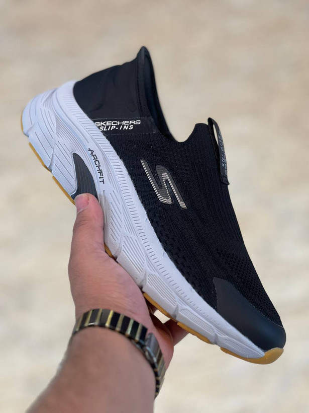 کتونی رانینگ و پیاده روی اسکیچرز / Skechers Slip Ins / اسلیپ طبی و سبک و راحت / سایز 40تا 45 / فروش بصورت عمده و تک