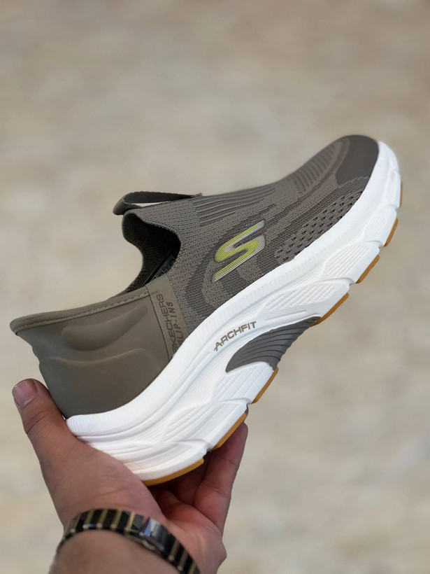 کتونی رانینگ و پیاده روی اسکیچرز / Skechers Slip Ins / اسلیپ طبی و سبک و راحت / سایز 40تا 45 / فروش بصورت عمده و تک