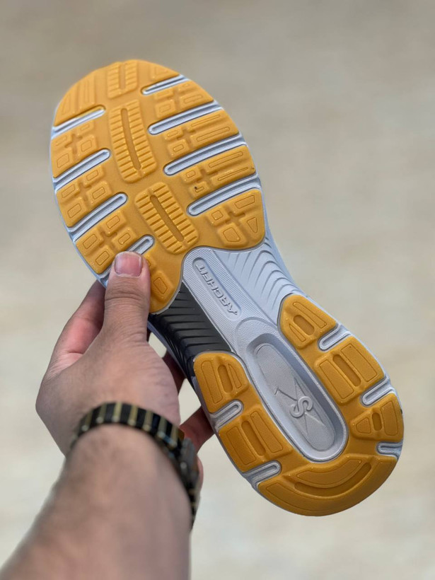 کتونی رانینگ و پیاده روی اسکیچرز / Skechers Slip Ins / اسلیپ طبی و سبک و راحت / سایز 40تا 45 / فروش بصورت عمده و تک
