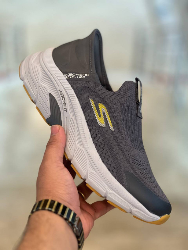کتونی رانینگ و پیاده روی اسکیچرز / Skechers Slip Ins / اسلیپ طبی و سبک و راحت / سایز 40تا 45 / فروش بصورت عمده و تک