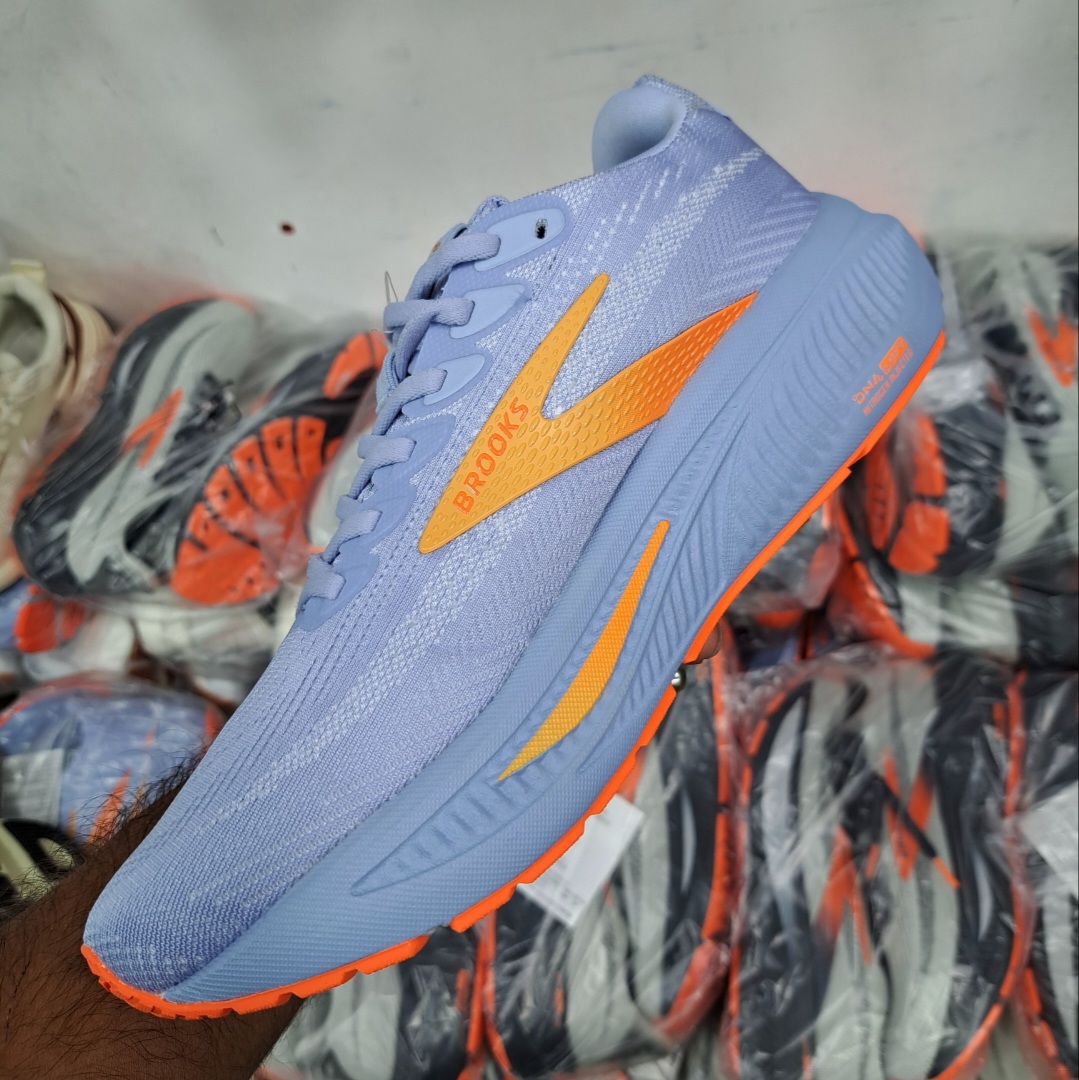 بروکس گاست ۱۷ Brooks ghost 17 / اصل ویتنام / سایز ۴۰ ۴۱ ۴۲ ۴۳ ۴۴ ۴۵