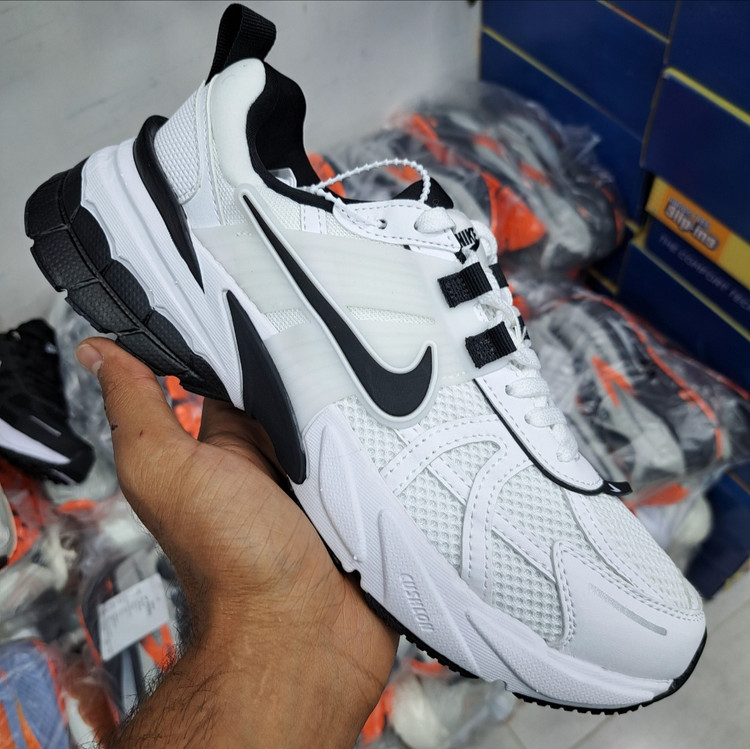 کتونی ویتنامی نایک کشلون وی تو کی nike v2k اصل ویتنام وارداتی ویتنام
