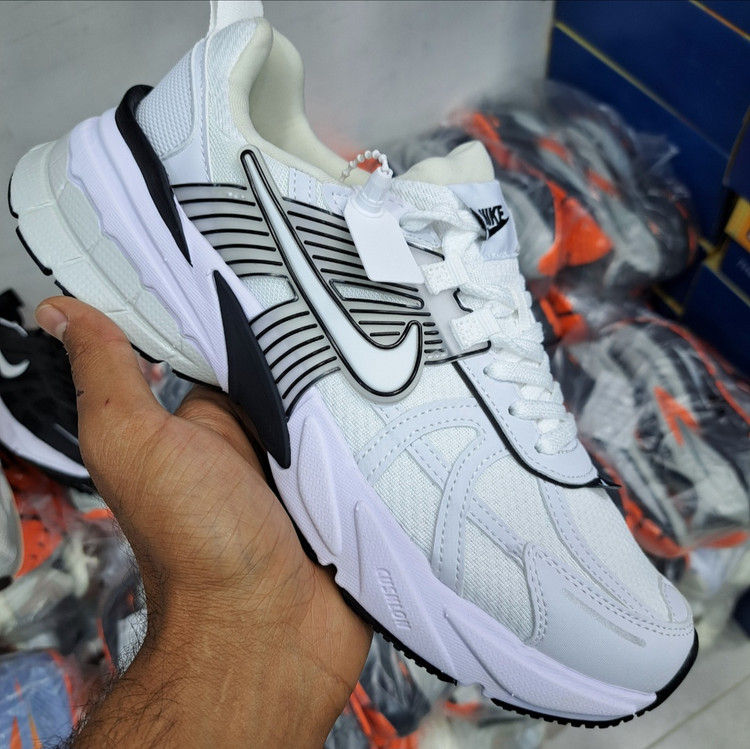 کتونی ویتنامی نایک کشلون وی تو کی nike v2k اصل ویتنام وارداتی ویتنام