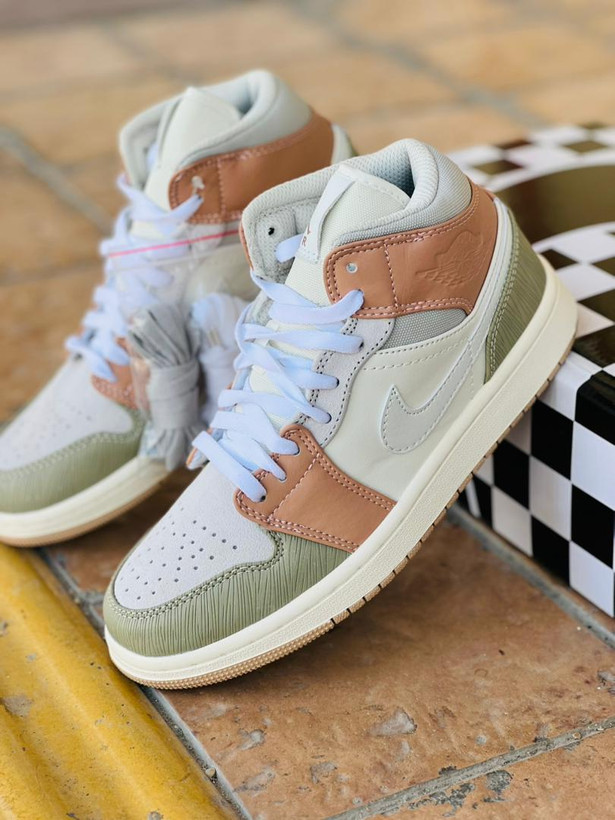 نایک جردن ۱ وان مید میلان