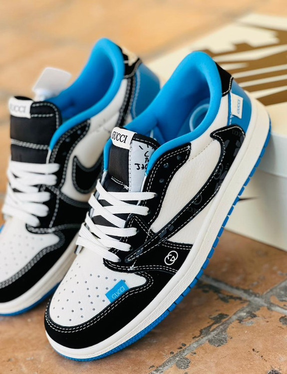 نایک ایر جردن وان تراویس اسکات