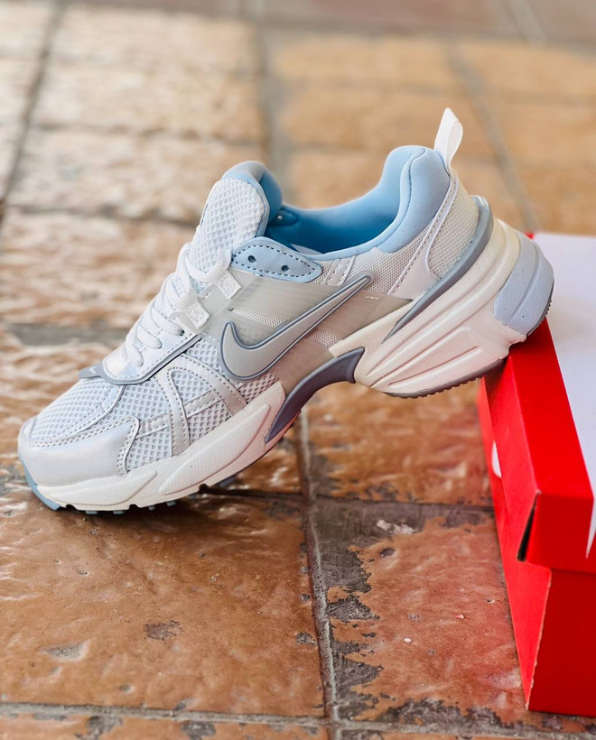 کتونی ویتنامی نایک کشلون وی تو کی | ست زنانه و مردانه | وارداتی ویتنام | باجعبه Nike V2k Run سایز بندی کامل 37 تا 45