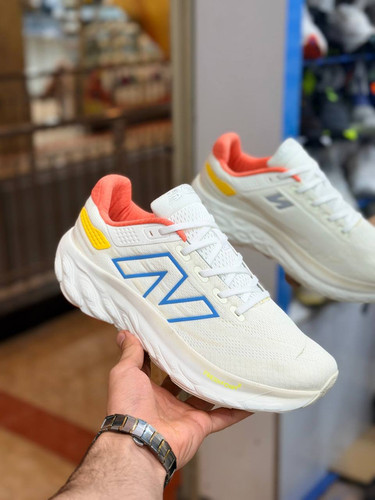 کتونی نیوبالانس New balance Fresh Foam 1080| راحتترین کفش پیادهروی و رانینگ مسترکوالیتی ساخت ویتنام سایز ۴۰ تا ۴۵