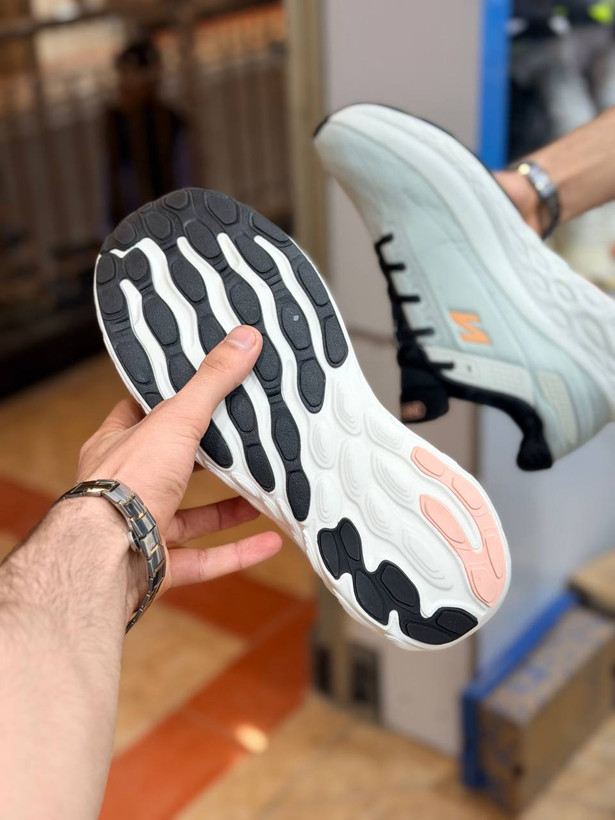 کتونی نیوبالانس New balance Fresh Foam 1080| راحت‌ترین کفش پیاده‌روی و رانینگ مسترکوالیتی ساخت ویتنام سایز ۴۰ تا ۴۵