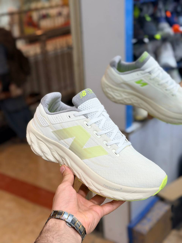 کتونی نیوبالانس New balance Fresh Foam 1080| راحتترین کفش پیادهروی و رانینگ مسترکوالیتی ساخت ویتنام سایز ۴۰ تا ۴۵