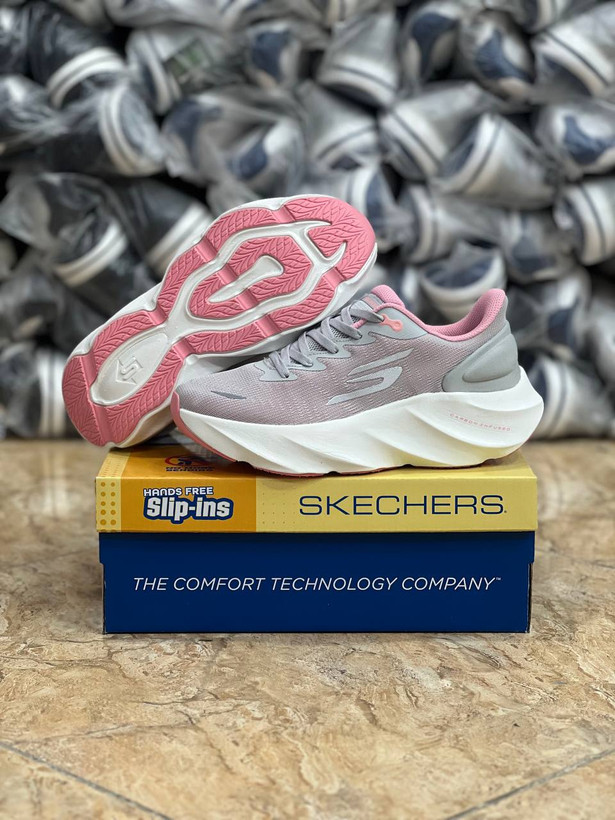 کتونی رانینگ و پیاده روی زنانه اسکیچرز مدل Skechers Aeru Burst / کیفیت مستر / سایز 37 38 39 40