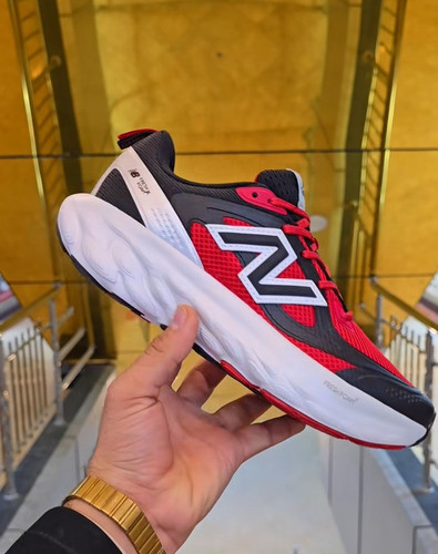 کتونی نیوبالانس New balance Fresh Foam 1080| راحتترین کفش پیادهروی و رانینگ مسترکوالیتی ساخت ویتنام سایز ۴۰ تا ۴۵