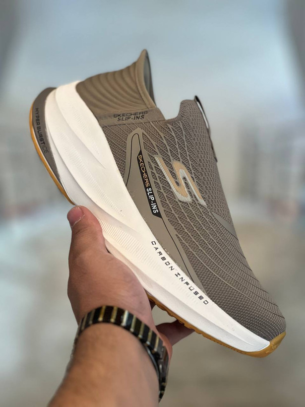 کتونی رانینگ و پیاده روی اسکیچرز / Skechers Slip Ins / اسلیپ طبی و سبک و راحت / سایز 40تا 45 / فروش بصورت عمده و تک