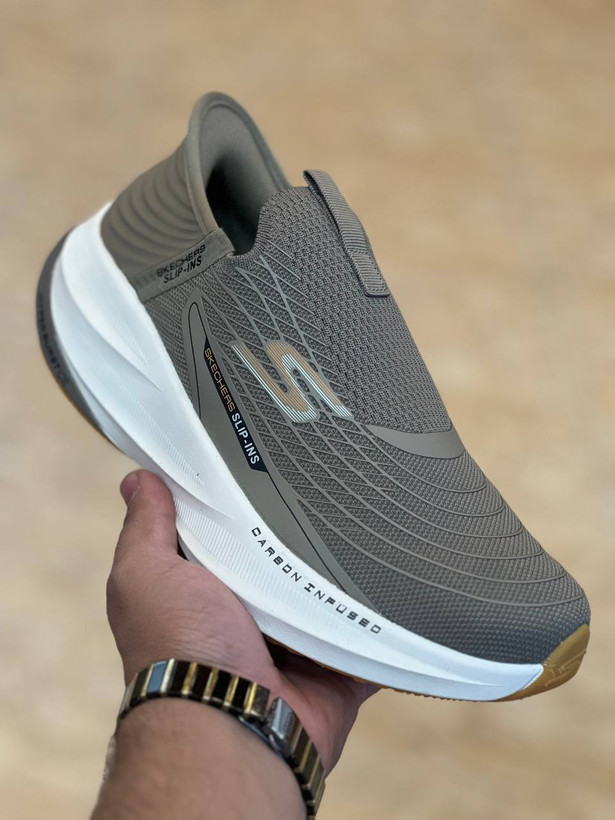 کتونی رانینگ و پیاده روی اسکیچرز / Skechers Slip Ins / اسلیپ طبی و سبک و راحت / سایز 40تا 45 / فروش بصورت عمده و تک