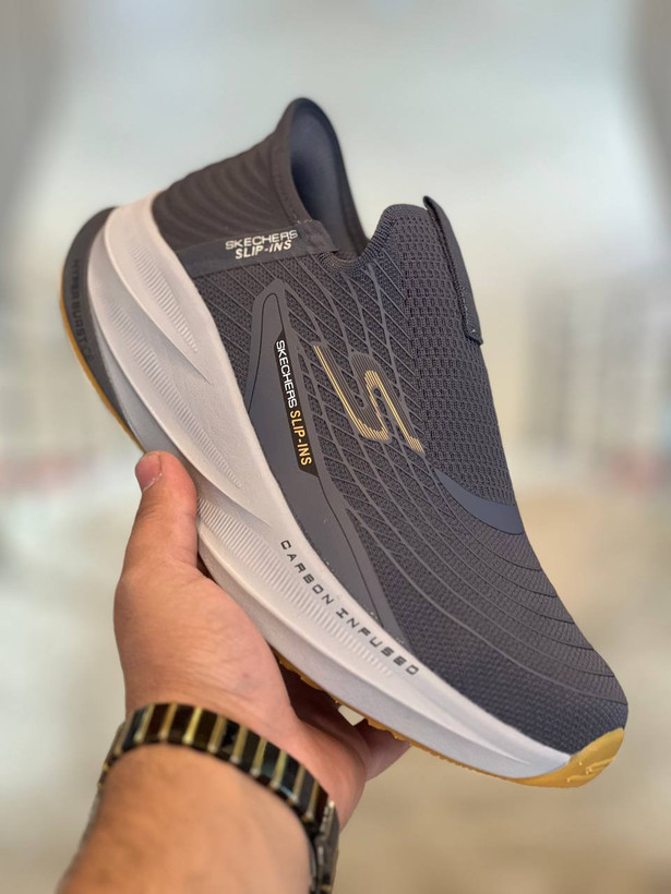 کتونی رانینگ و پیاده روی اسکیچرز / Skechers Slip Ins / اسلیپ طبی و سبک و راحت / سایز 40تا 45 / فروش بصورت عمده و تک