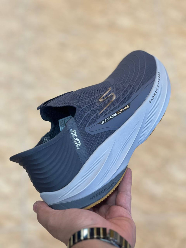 کتونی رانینگ و پیاده روی اسکیچرز / Skechers Slip Ins / اسلیپ طبی و سبک و راحت / سایز 40تا 45 / فروش بصورت عمده و تک