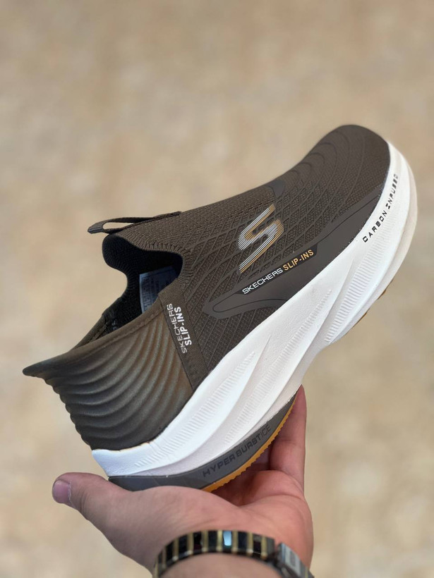 کتونی رانینگ و پیاده روی اسکیچرز / Skechers Slip Ins / اسلیپ طبی و سبک و راحت / سایز 40تا 45 / فروش بصورت عمده و تک