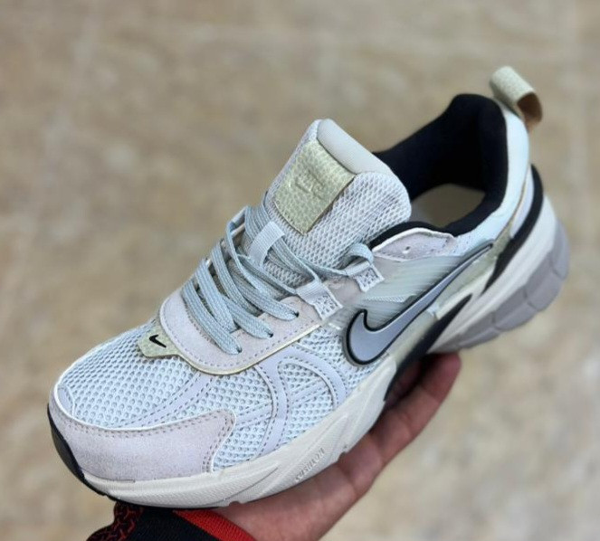 کتونی ویتنامی زنانه نایک کشلون وی تو کی | وارداتی ویتنام | باجعبه Nike V2k Run سایز بندی کامل 37 تا 40