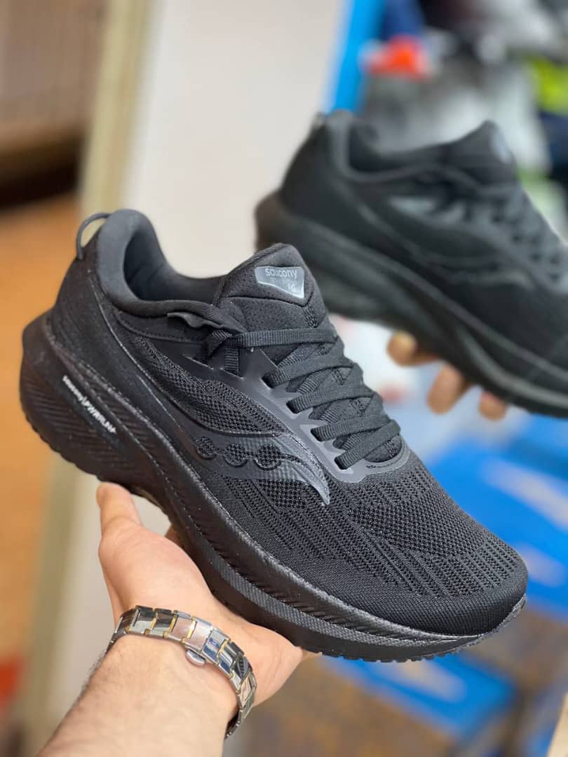 کتونی زنانه و مردانه رانینگ و پیاده روی ساکونی مدل تریومف ۲۱ / triumph 21 / ضمانت کیفیت کالا / فروش عمده و تک / سایز بندی ۳۶ تا ۴۵