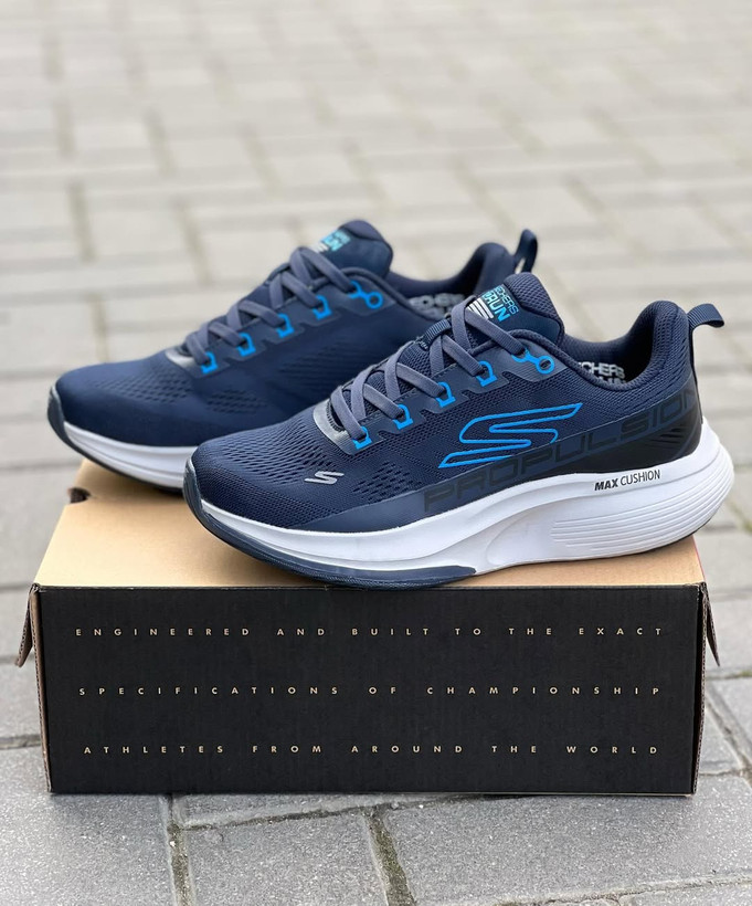 کتونی اسکیچرز سایز ۴۰ تا ۴۵ تنوع در ۴ رنگ جذاب وارداتی ویتنام .skechers max cushioning terminus sneaker