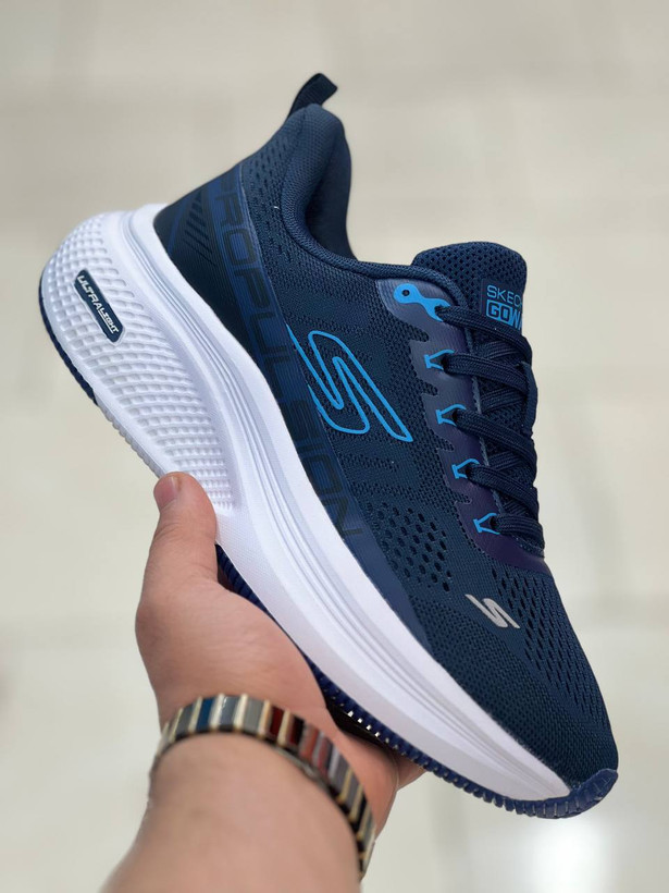 کتونی اسکیچرز سایز ۴۰ تا ۴۵ تنوع در ۴ رنگ جذاب وارداتی ویتنام .skechers max cushioning terminus sneaker