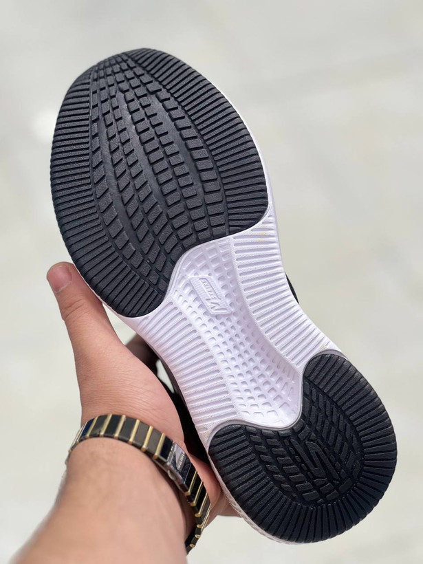 کتونی اسکیچرز سایز ۴۰ تا ۴۵ تنوع در ۴ رنگ جذاب وارداتی ویتنام .skechers max cushioning terminus sneaker