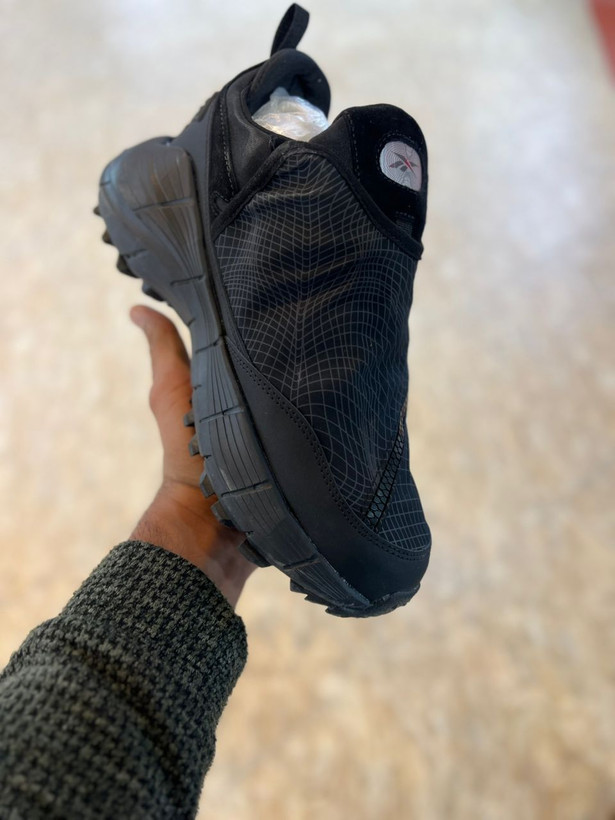 کتونی ویتنامی ریبوک دو لایه / Reebok zig kinetica / ساخت ویتنام ضد آب گورتکس زیره ویبرام / سایز ۴۰ تا ۴۵ فروش عمده و تک ضمانت کالا