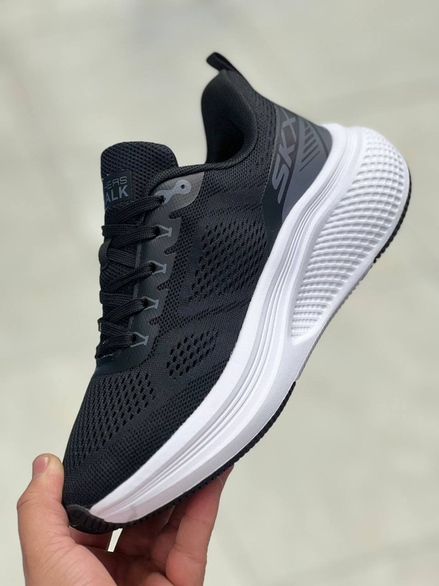 کتونی اسکیچرز سایز ۴۰ تا ۴۵ تنوع در ۴ رنگ جذاب وارداتی ویتنام .skechers max cushioning terminus sneaker