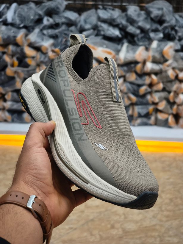 کتونی مردانه راحتی و پیاده روی اسکیچرز گوران / Skechers gorun / اسلیپ طبی و سبک و راحت / سایز 40 تا 45 / فروش بصورت عمده و تک