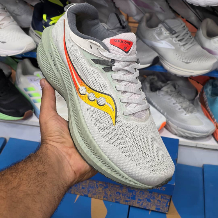 کتونی ویتنامی ساکونی تریومف ۲۱ اصل ویتنام وارداتی ویتنام