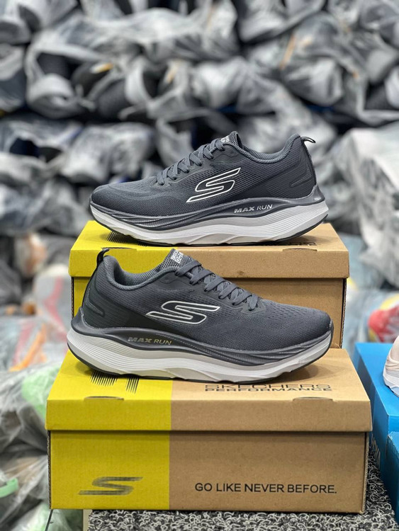 کتونی مردانه راحتی و پیاده روی اسکیچرز گوران / Skechers gorun / اسلیپ طبی و سبک و راحت / سایز 40 تا 45 / فروش بصورت عمده و تک