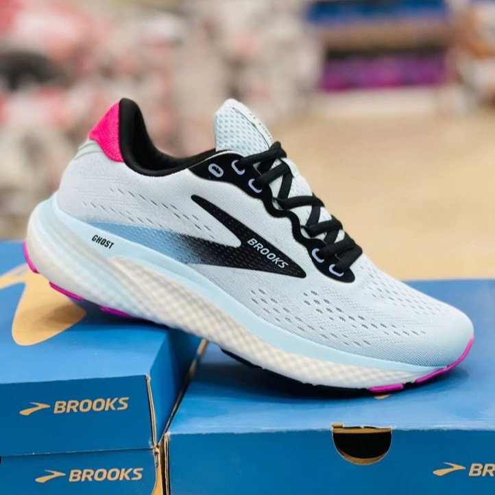 کتونی ویتنامی بروکس گاست ۱۷ اصل ویتنام وارداتی ویتنام