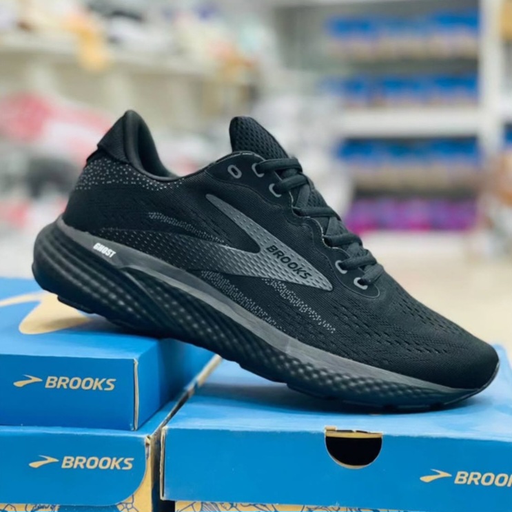 کتونی ویتنامی بروکس گاست ۱۷ اصل ویتنام وارداتی ویتنام