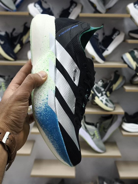کتونی ویتنامی رانینگ و پیاده روی آدیداس آدی زیرو ادیوس پرو ۴ / Adidas adizero adios pro 4 / ساخت ویتنام ۲۰۲۵ / سایز ۴۰ ۴۱ ۴۲ ۴۳ ۴۴ ۴۵