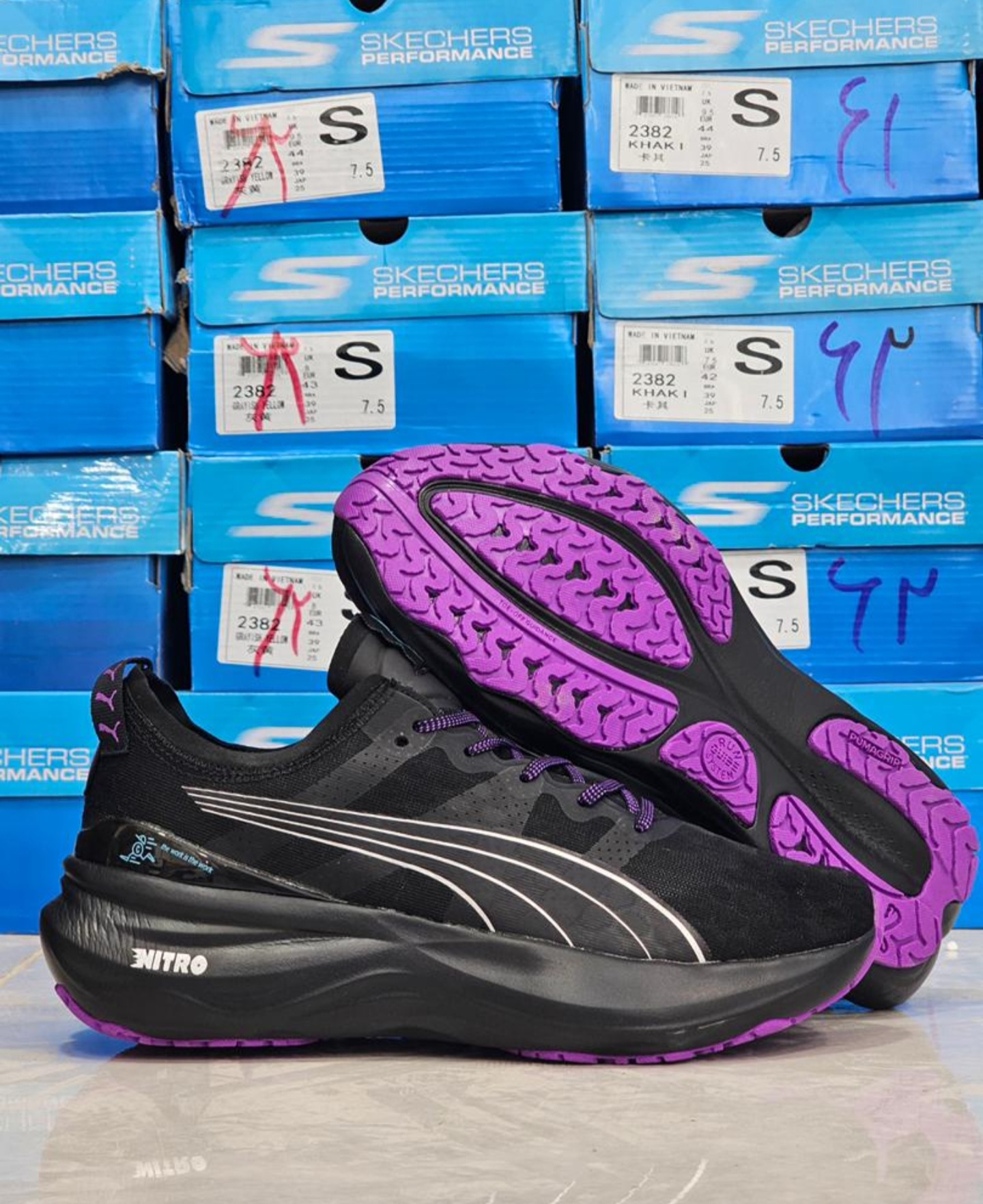 کتونی ویتنامی پوما نیترو puma nitro/3 کوالیتی A باجعبه بارکد دار سایز : 40 41 42 43 44 45 در 6 رنگ