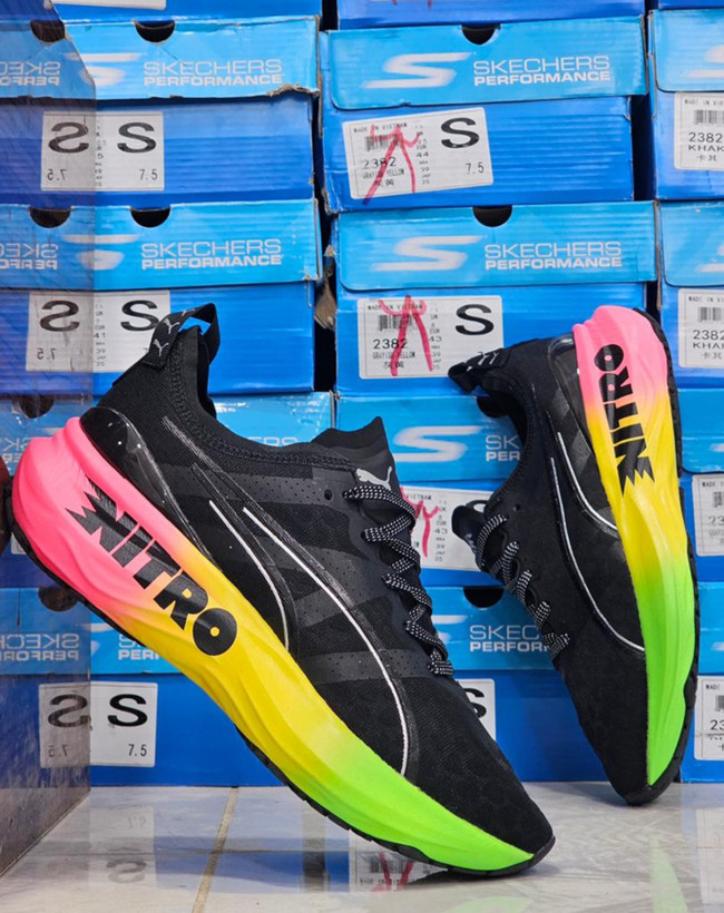 کتونی ویتنامی پوما نیترو puma nitro/3 کوالیتی A باجعبه بارکد دار سایز : 40 41 42 43 44 45 در 6 رنگ