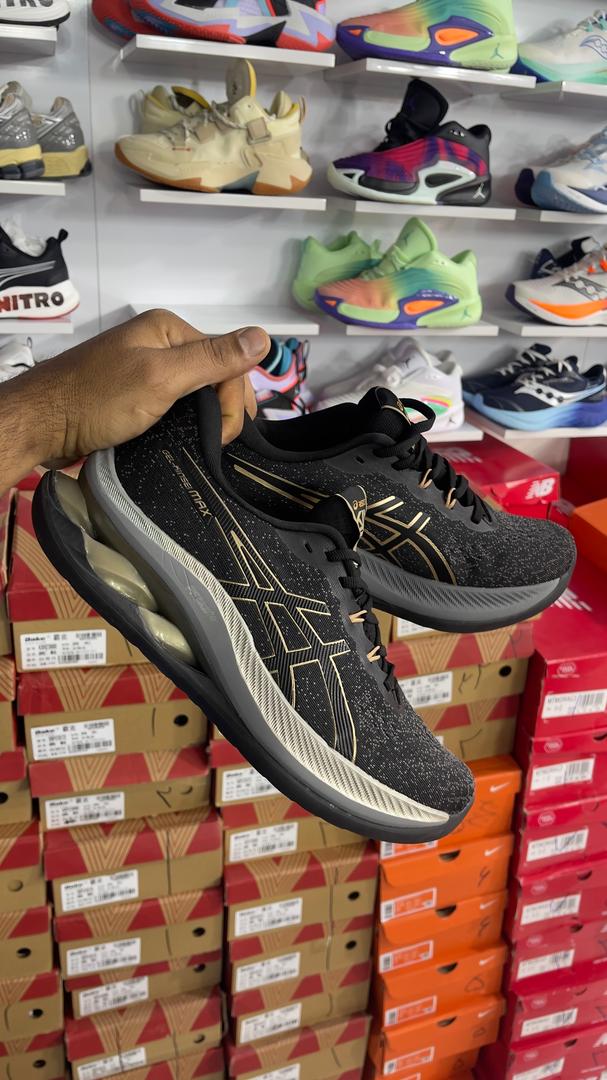 کتونی ویتنامی اسیکس ژل کینسی بلاست سایزبندی کامل 40 تا 45تک سایز. Asics Gel _kinsei Blast