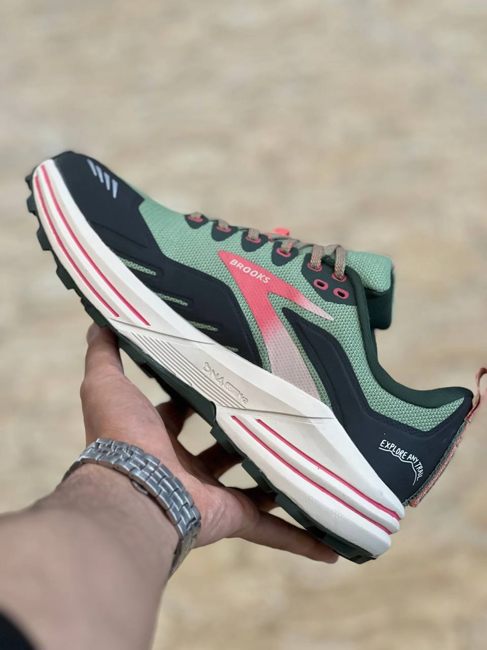 کتونی بروکس کاسکادیا 16 Brooks cascadia 16 اصل ویتنام سایز ۴۰ تا ۴۵