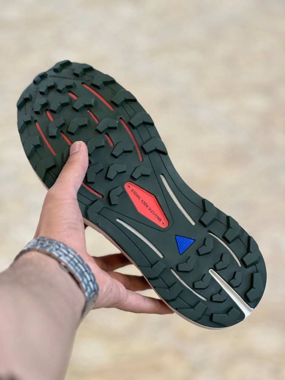 کتونی بروکس کاسکادیا 16 Brooks cascadia 16 اصل ویتنام سایز ۴۰ تا ۴۵