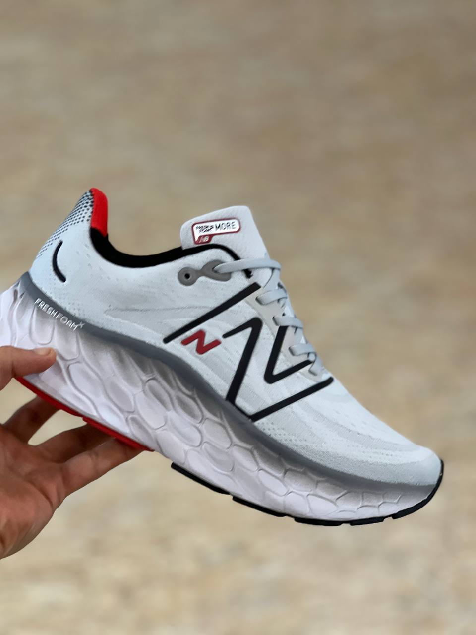 کتونی نیوبالانس فرش فوم تریل وی 4 | New Balance Fresh Foam X More v4 | - 4