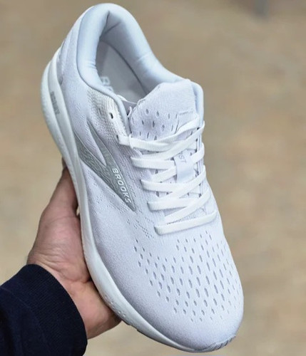 کتونی رانینگ و پیاده روی وارداتی بروکس گاست ۱۶ Brooks ghost 16 / اصل ویتنام / سایز ۴۰ ۴۱ ۴۲ ۴۳ ۴۴ ۴۵