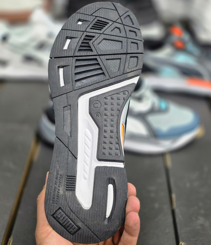 کتونی اسپرت پوما اسمش / PUMA / اصل ویتنام کیفیت مستر / سایز ۴۰ الی ۴۵