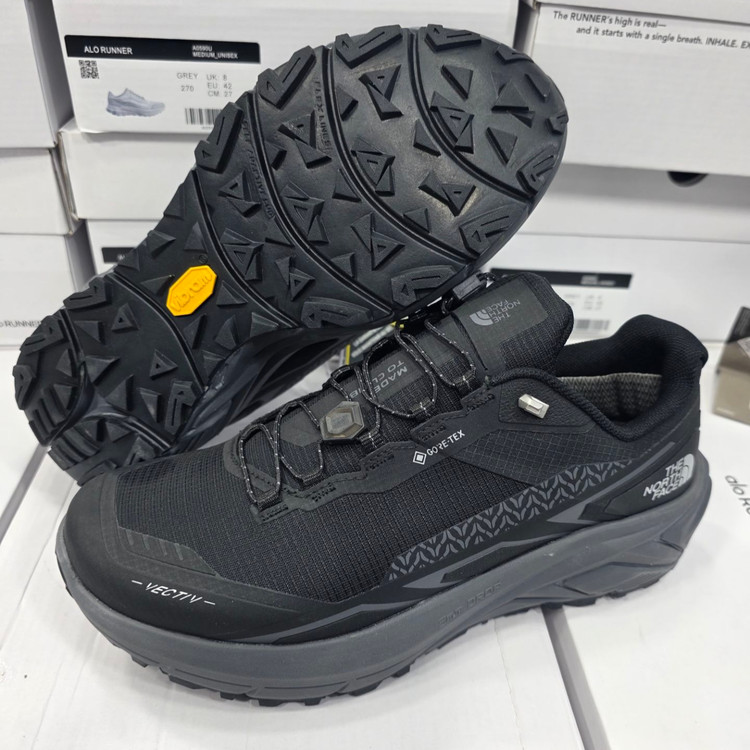 کتونی تریل رانینگ ویتنام نورث فیث the north face / ضد آب و گورتکس / زیره ویبرام / طبیعتگردی و شهری / ضمانت کیفیت کالا / سایز ۴۰ الی ۴۵