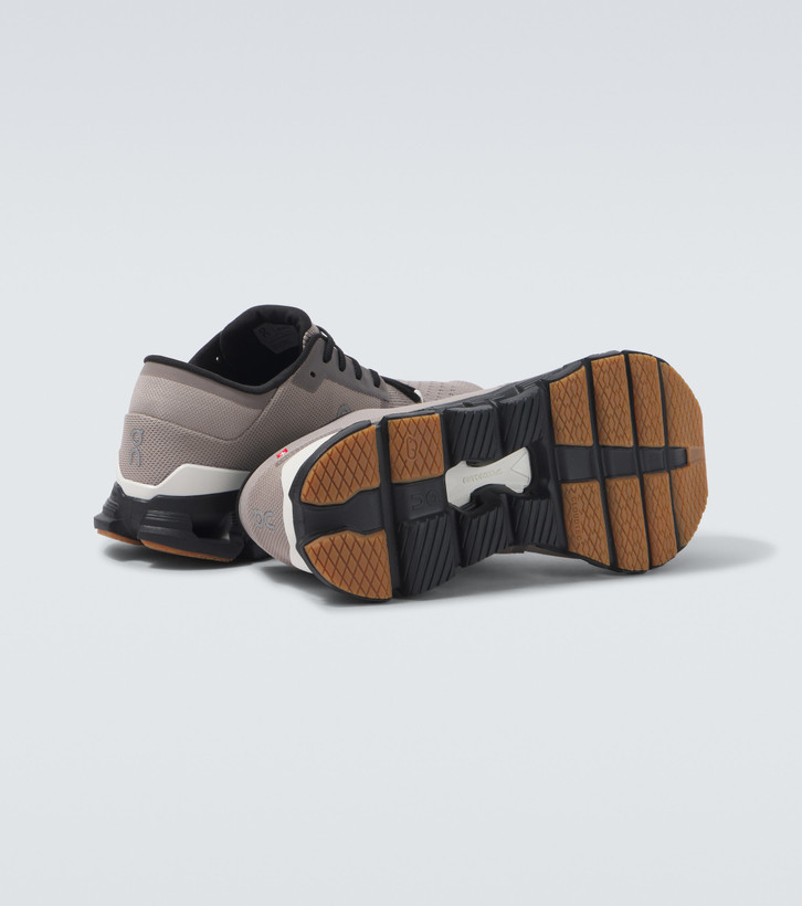 کتونی آن رانینگ مدل On Running X 4 کیوسی درچندین رنگ با جعبه بارکددار سایز:40تا 45