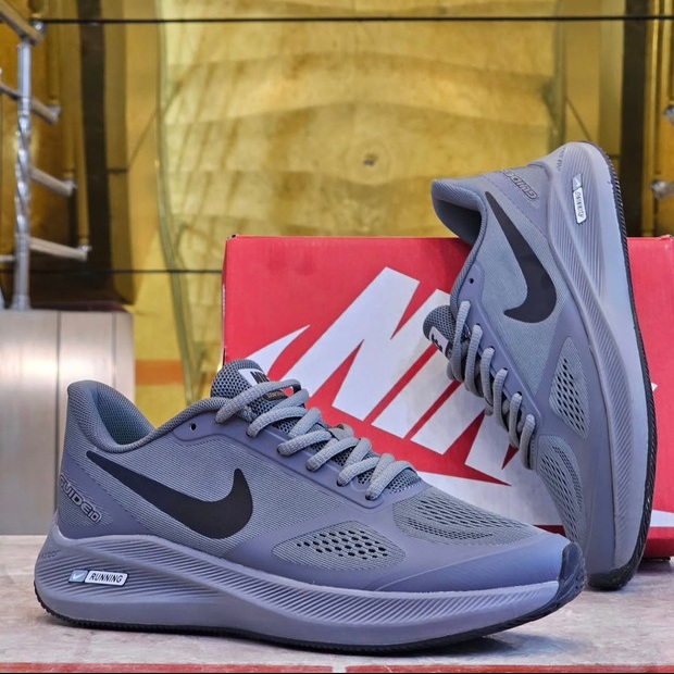 کتونی زنانه و مردانه رانینگ گاید guide 10 / تولید ویتنام / وارداتی / سایز ۳۷ تا ۴۵ / nike guide 10