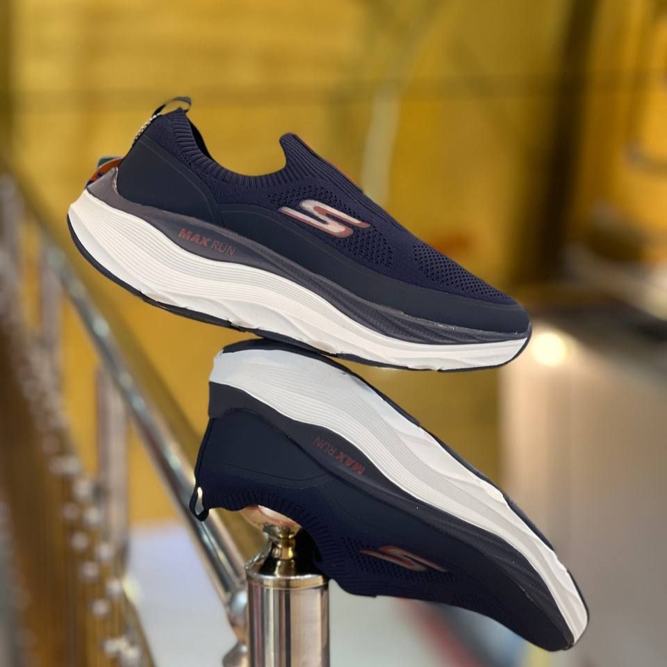 کفش اسکیچرز مکس ران طبی و راحتی max run / مخصوص پیاده روی و روز مرگی / سایز ۴۰ ۴۱ ۴۲ ۴۳ ۴۴ ۴۵