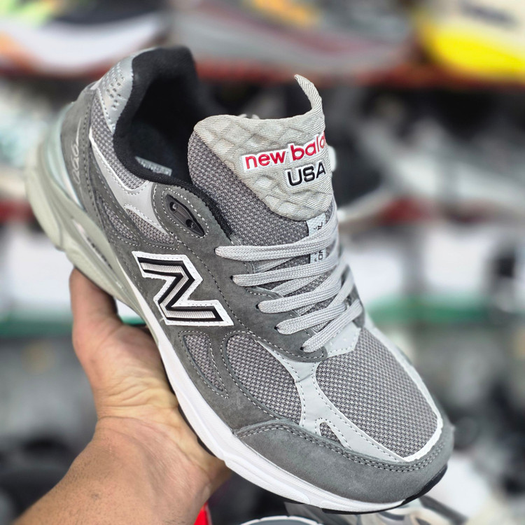 کتونی نیوبالانس ۹۹۰ / مستر کوالیتی A / سایز ۴۰ تا ۴۵ / Newbalance 990 v3