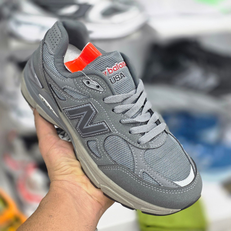 کتونی نیوبالانس ۹۹۰ / مستر کوالیتی A / سایز ۴۰ تا ۴۵ / Newbalance 990